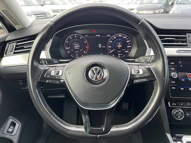 Volkswagen Passat 1.4TSi 110kw DSG NAVI KAMERA - fotka 14 z 45
