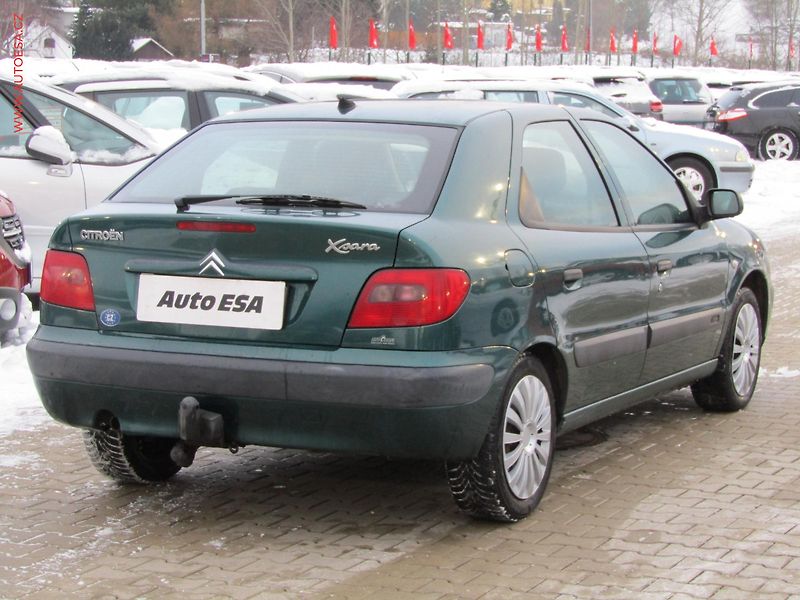 Citroën Xsara (2004) 1.4i, 2.maj,ČR, AC - fotka 6 z 13