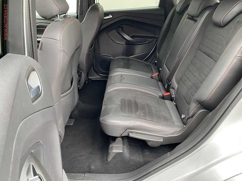 Ford Kuga (2019) 1.5EB AWD, ST-Line, AT - fotka 10 z 19