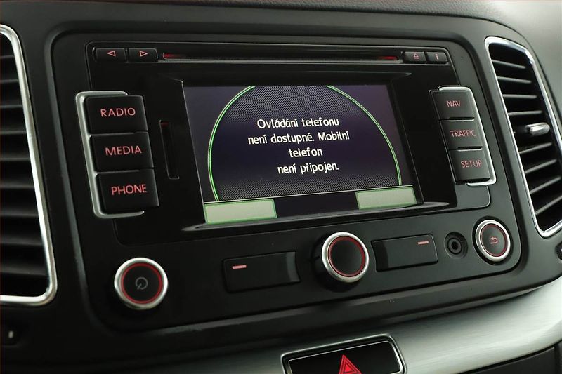 Volkswagen Sharan (2011) 2.0 TDI, 7 míst, Tempomat - fotka 15 z 25
