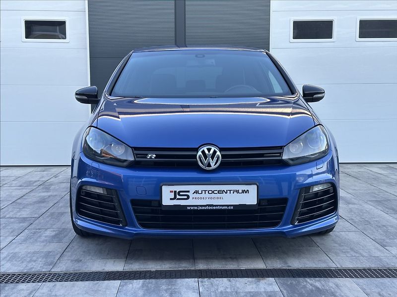 Volkswagen Golf 2,0 TSI 271PS  R M/T 4x4 - fotka 4 z 48