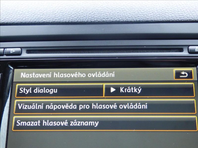 Volkswagen Sharan 2,0 TDI,Digi Klima,Navigace  H - fotka 51 z 67