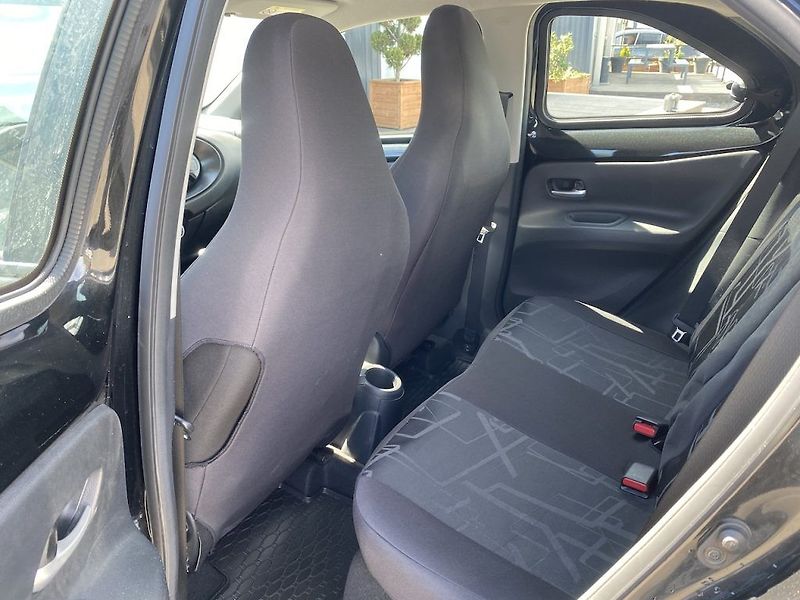 Toyota Aygo 1.0i, ČR-1m, Comfort, záruka - fotka 10 z 29
