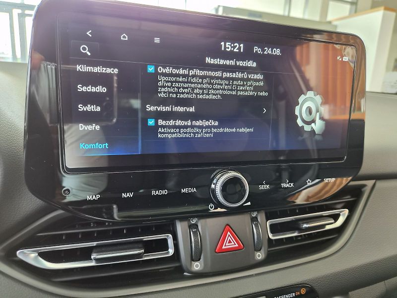Hyundai i30 1.5 T-GDI/103kW N-Line DCT - P - fotka 36 z 38