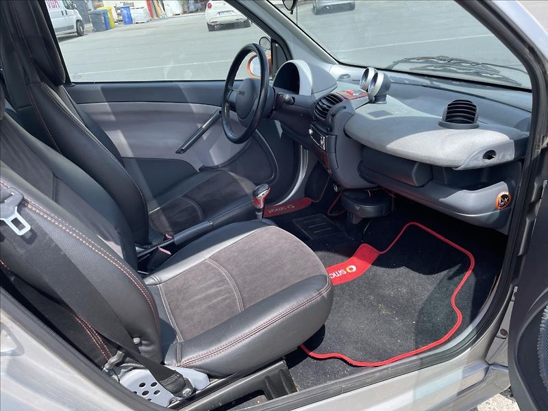 Smart Ostatní Nová STK*tažné na kola*poloaut - fotka 24 z 33
