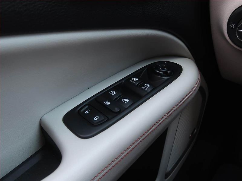 Jeep Compass (2019) 2.0 MultiJet, 4X4, Serv.kniha - fotka 14 z 18