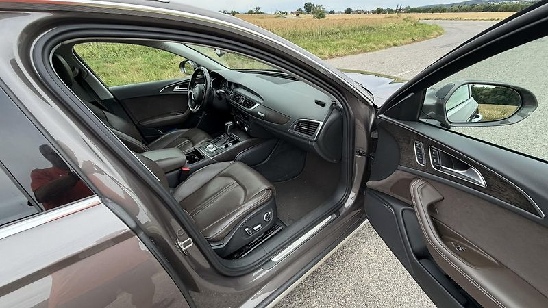 Audi A6 Allroad (2017) biturbo - fotka 13 z 18