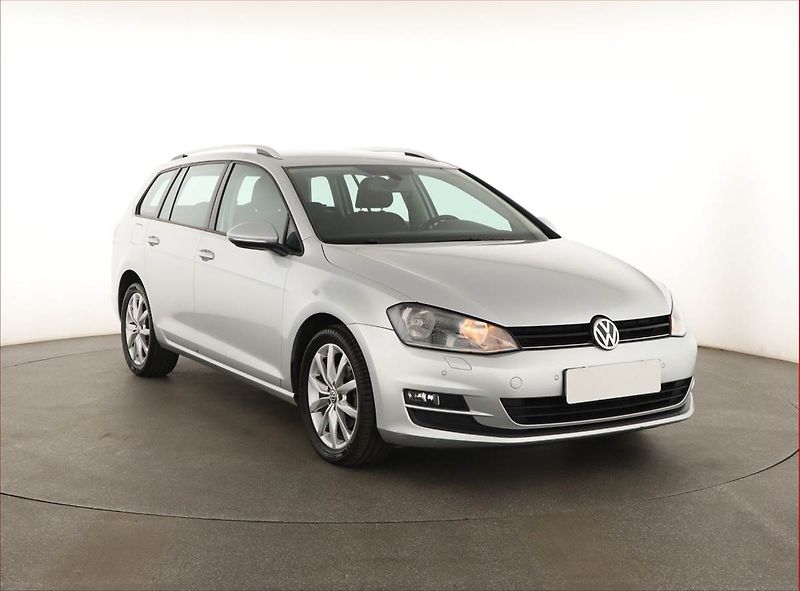 Volkswagen Golf (2015) 1.4 TSI, Tempomat - fotografie inzerátu