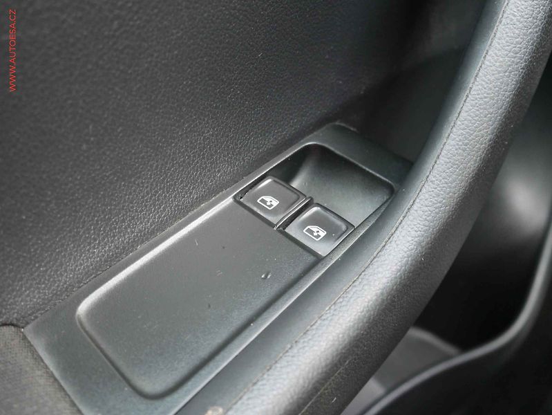 Škoda Fabia (2017) 1.4TDi, AC, park.asist - fotka 11 z 16