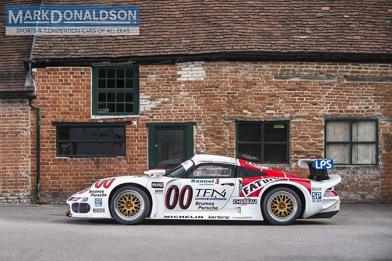 Porsche 993 GT1.