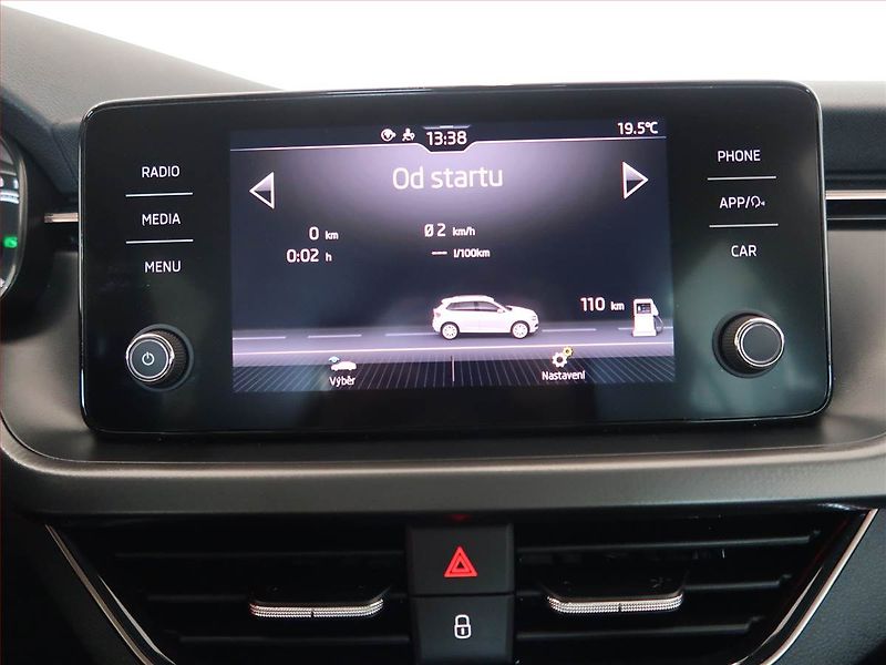 Škoda Kamiq (2022) Style 1.0 TSI - fotka 12 z 16