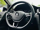 Volkswagen Golf 1.0TSI MANUÁL VÝHŘEV TAŽNÉ  - náhled 30