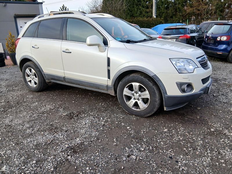 Opel Antara 2.2 CDTI, 4x4, tažné, Cosmo - fotka 5 z 27
