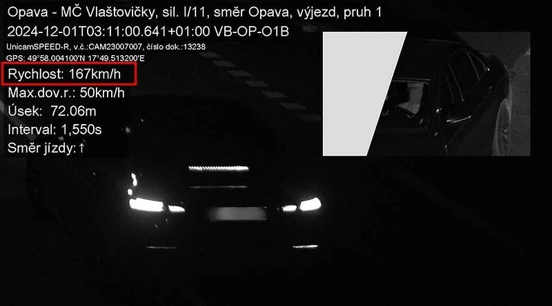 Na radar upozorňuje Radar z M.A.S.H.
