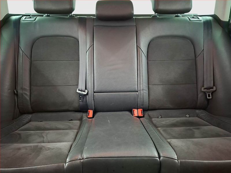 Škoda Superb (2014) 2.0 TDI, 4X4, Kůže, Bi-Xenony - fotka 10 z 17