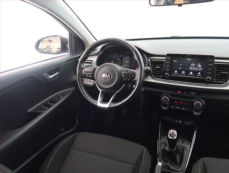 Kia Rio (2019) 1.0 T-GDI, Serv.kniha - fotka 7 z 20