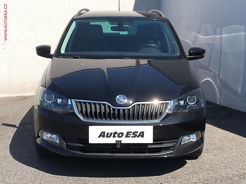 Škoda Fabia (2017) 1.2 TSi, Joy, navi, +kola - fotka 2 z 21