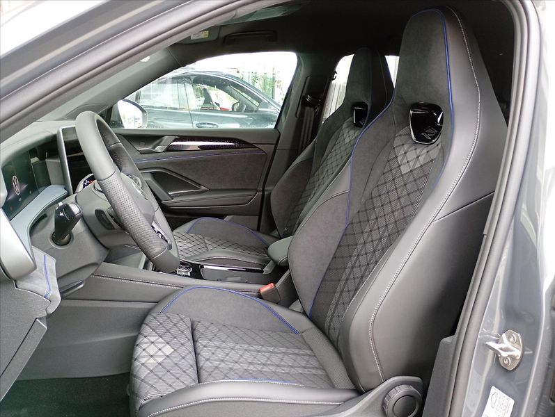 Volkswagen Tayron (2026) 1,5 eTSI 110kW mHEV  R-line - fotka 12 z 17