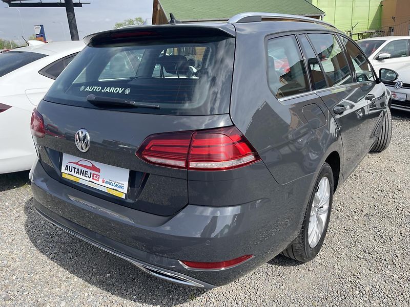 Volkswagen Golf 2.0TDi DSG HIGHL-NEHAV-Dph-ČR! - fotka 10 z 40
