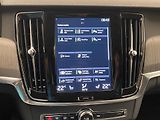 Volvo V90 CC B4 AWD MOMENTUM REZERVACE - náhled 41