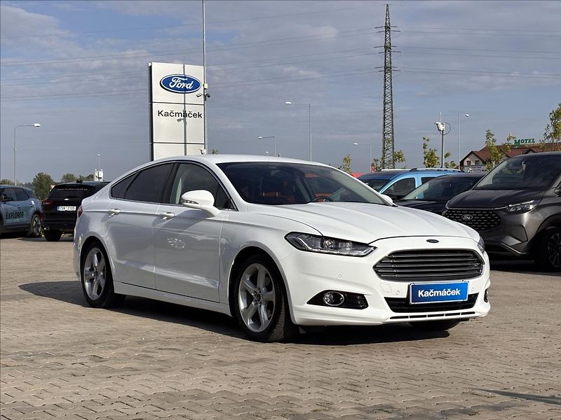 Ford Mondeo 2,0 TDCi 110kW Titanium - fotka 7 z 25