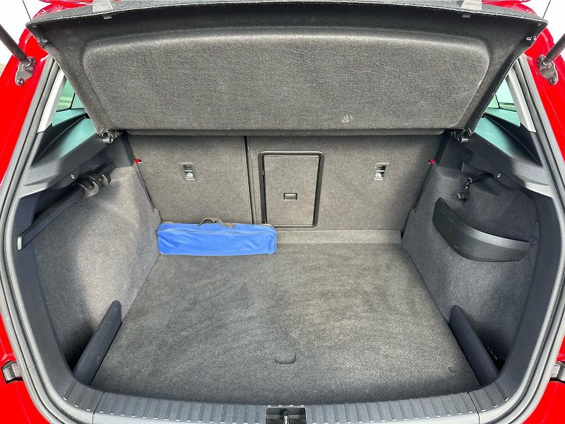 Škoda Karoq Ambition 1.5 TSI 110kw DSG - fotka 18 z 22
