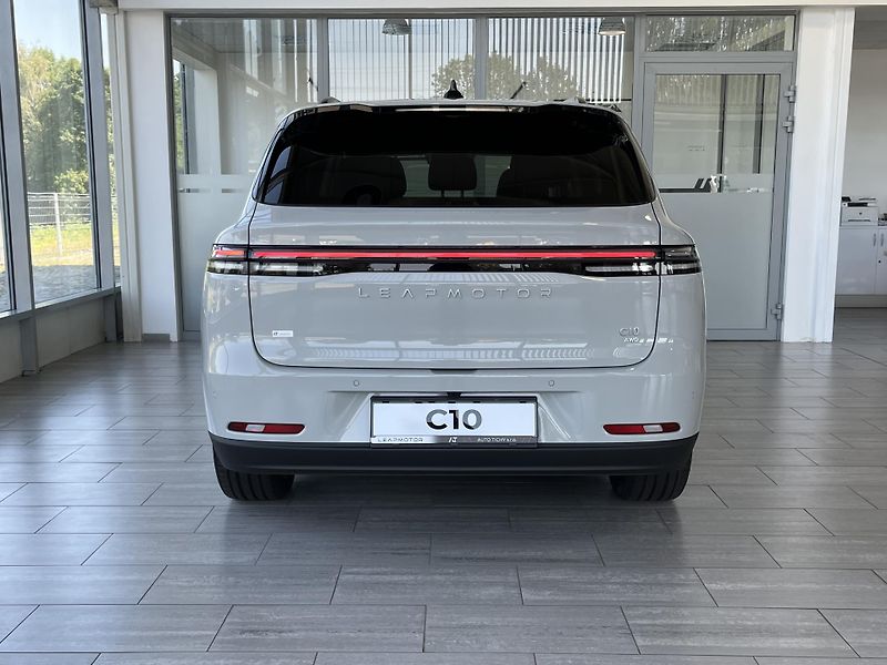 Leapmotor C10 REEV (2025) Design Hybrid EV - fotka 5 z 17
