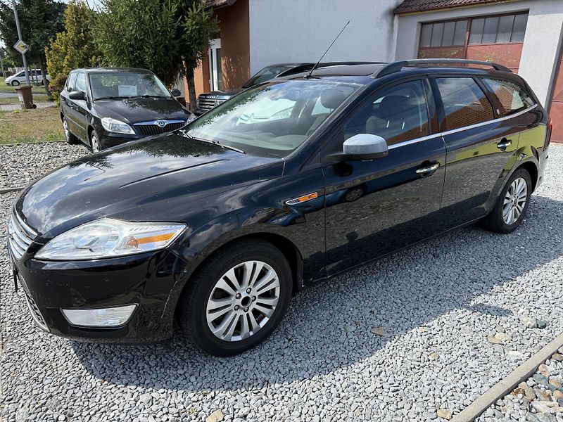Ford Mondeo 2.0i 107 KW ALU. - fotka 1 z 13