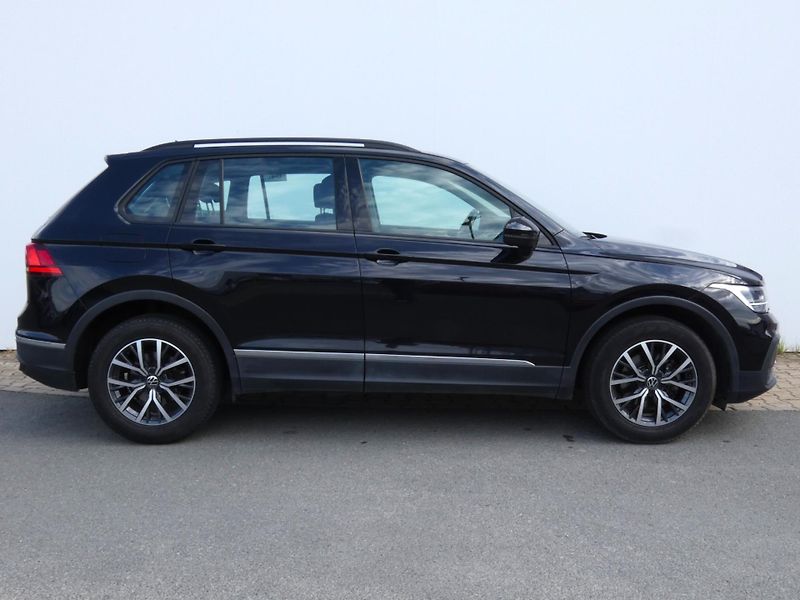 Volkswagen Tiguan Life 2.0 TDI 110KW DSG - fotka 3 z 30