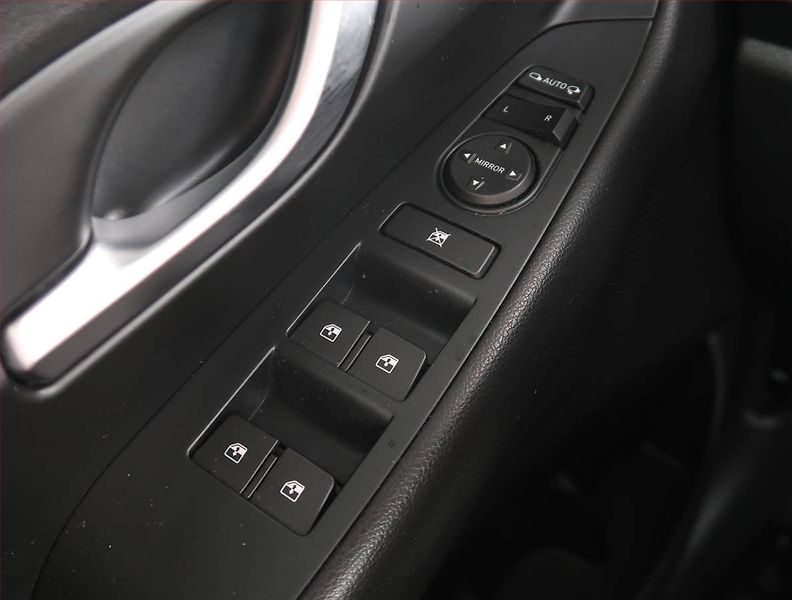 Hyundai i30 (2021) Smart 1.5 T-GDI MHEV, ČR,1.maj - fotka 15 z 20