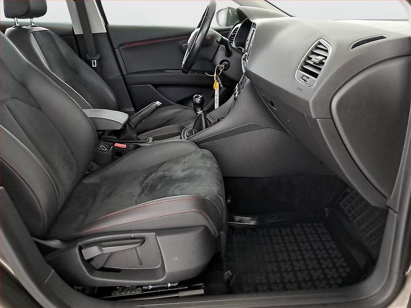 Seat Leon (2016) 1.4 TSI, ČR,1.maj, Serv.kniha - fotka 9 z 18