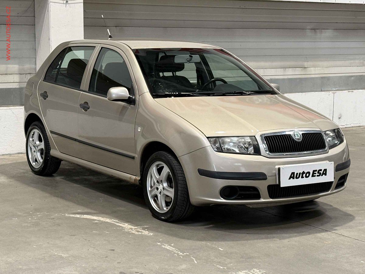 Škoda Fabia 1.4i, AC