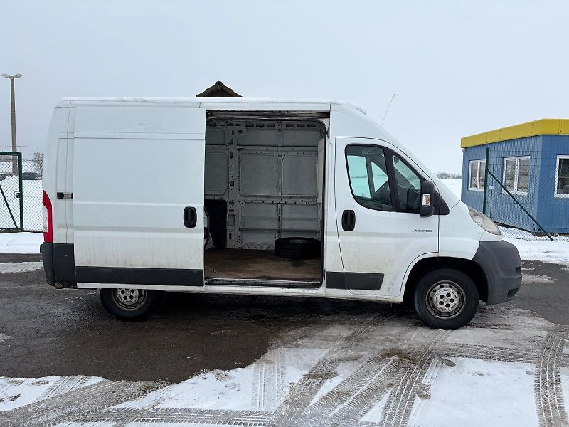 Citroën Jumper (2008) jumper 2.2 HDI 16 V - fotka 8 z 26