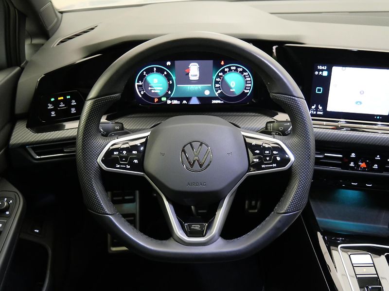 Volkswagen Golf - fotka 14 z 24
