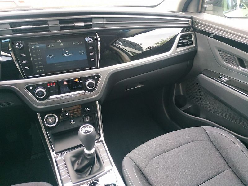 KGM Korando 1.5T, SMART,4WD, MT, SKLADEM - fotka 18 z 36