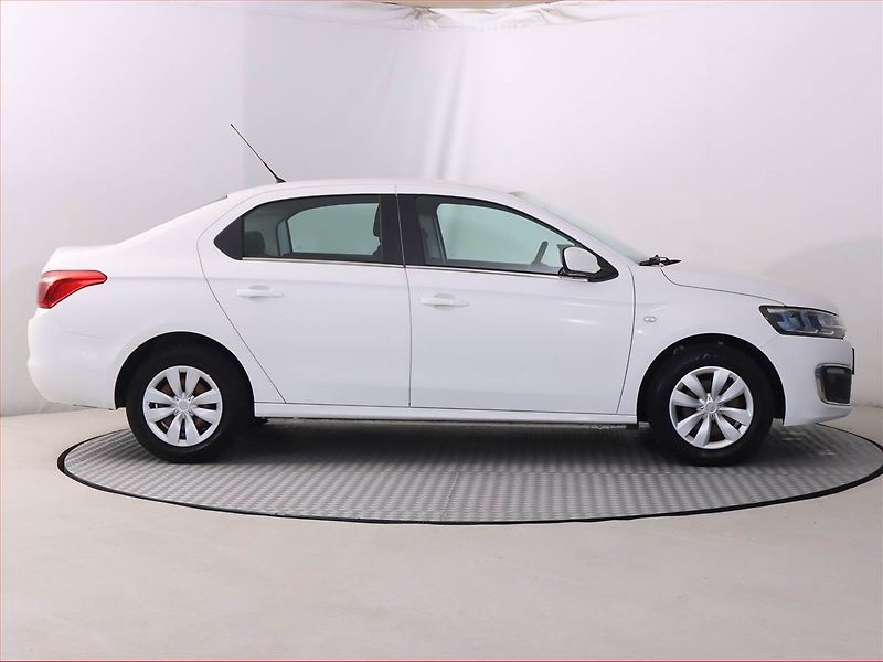 Citroën C-Elysée (2018) 1.2 PureTech, Serv.kniha - fotka 6 z 17