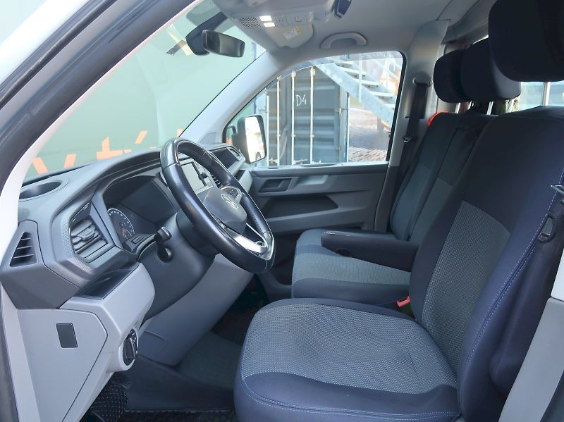 Volkswagen Transporter (2023) 2.0 TDI 150 kW DSG ODTAHOVKA - fotka 13 z 30