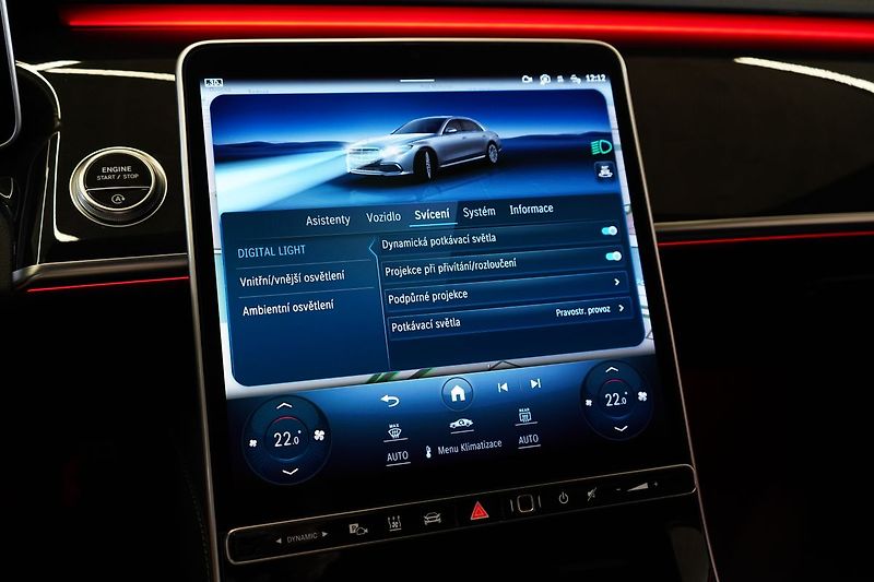 Mercedes-Benz Třídy S 400d 4MATIC L, AMG, Panorama - fotka 33 z 50