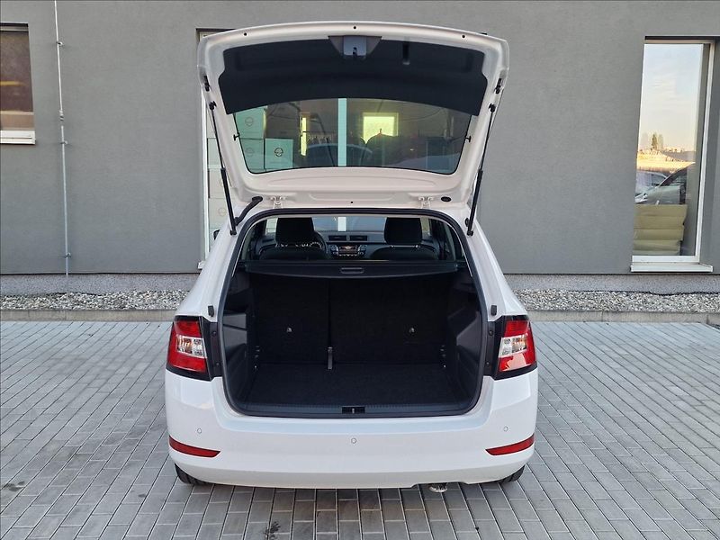 Škoda Fabia 1.0TSI Style, původ ČR,1.Maj. - fotka 39 z 48