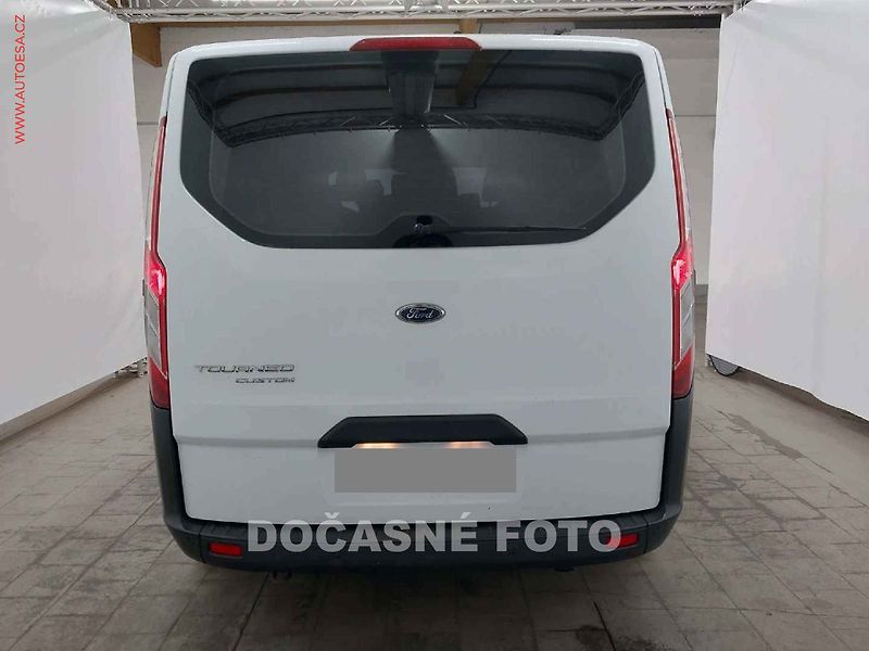 Ford Tourneo Custom (2016) 2.0TDCi, Trend, AC - fotka 5 z 13