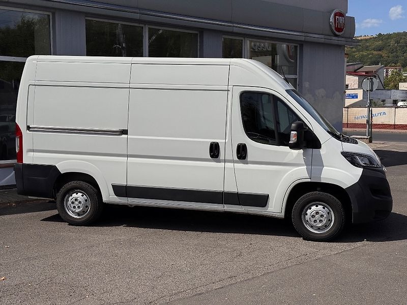 Peugeot Boxer (2021) L2H2 2.2 BlueHDI (140k) 6MT - fotka 8 z 20