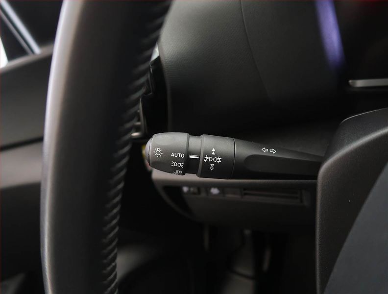 Citroën C4 (2021) 1.2 PureTech, Serv.kniha - fotka 18 z 19
