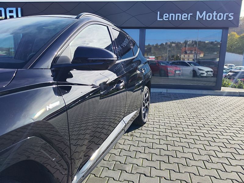 Hyundai Tucson 1.6 T-GDI/158kW HEV N-Line PRM - fotka 12 z 44