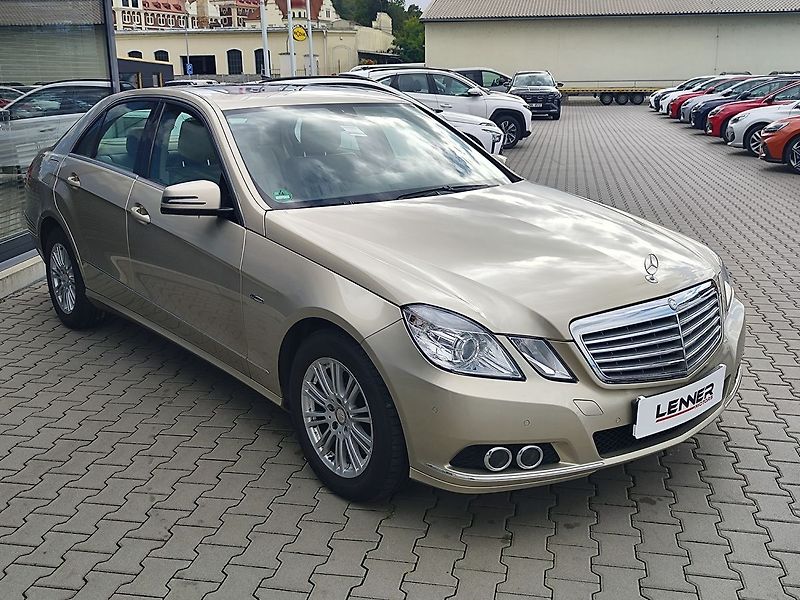 Mercedes-Benz Třídy E E250 CDI/150kW Elegance AT - fotka 3 z 33