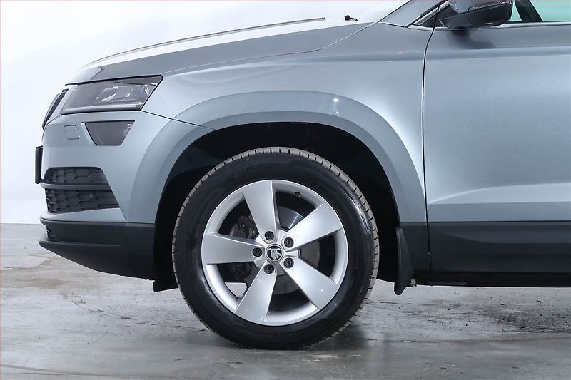 Škoda Karoq (2019) Style 1.5 TSI - fotka 15 z 24