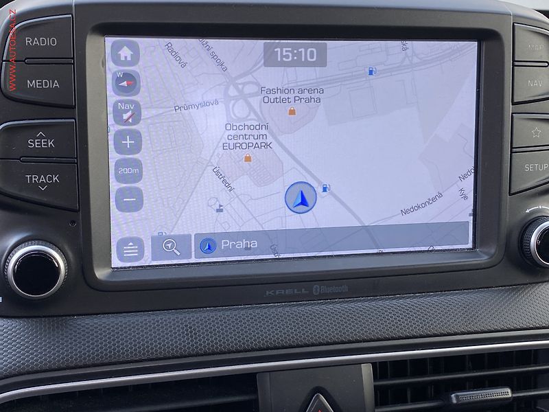 Hyundai Kona (2018) 1.0 T-GDi, Navi, kamera - fotka 16 z 20
