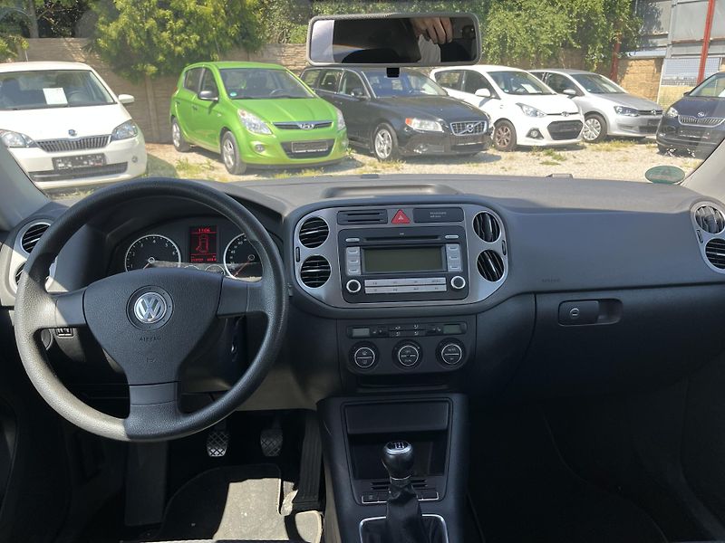 Volkswagen Tiguan (2008) 1.4 TSI 110 KW, 4x4 - fotka 15 z 15