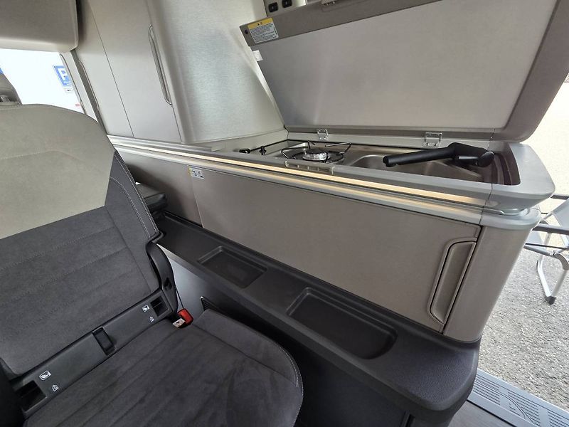 Volkswagen California Ocean T7 2.0 TDI DSG DCC full - fotka 49 z 108
