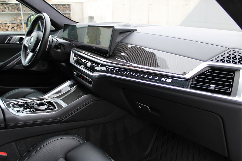 BMW X6 40d*M-sport*Karbon*Vzduch*B&W* - fotka 11 z 50