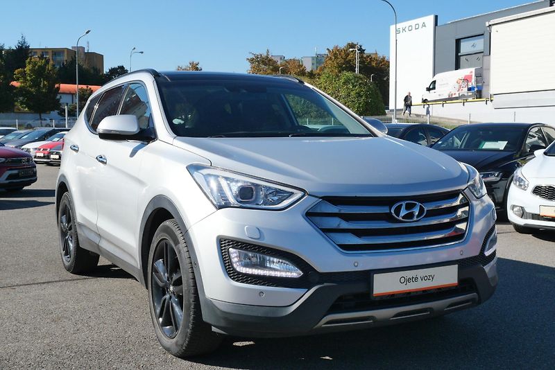 Hyundai Santa Fe - fotka 3 z 6
